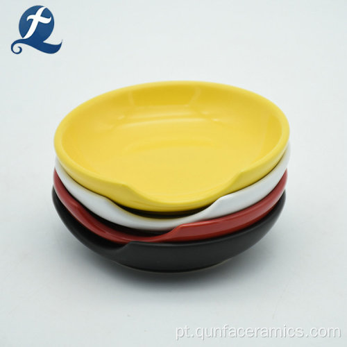 Personalizando a bandeja de prato de cerâmica colorida